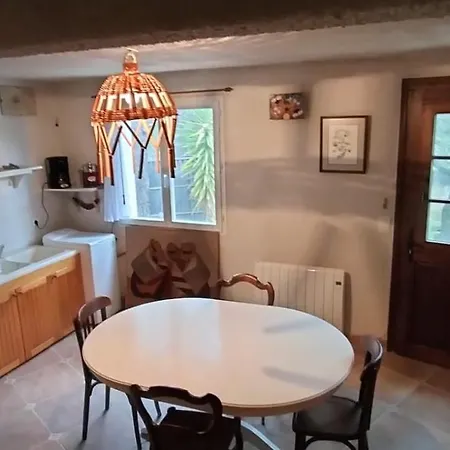 Appartement Entre Vignes Et Garrigue
